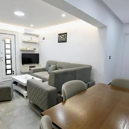 Wave House Daire Saranda